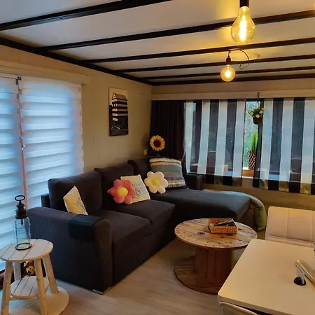 キャンプ場 Tiny Beachhouse Belgium,